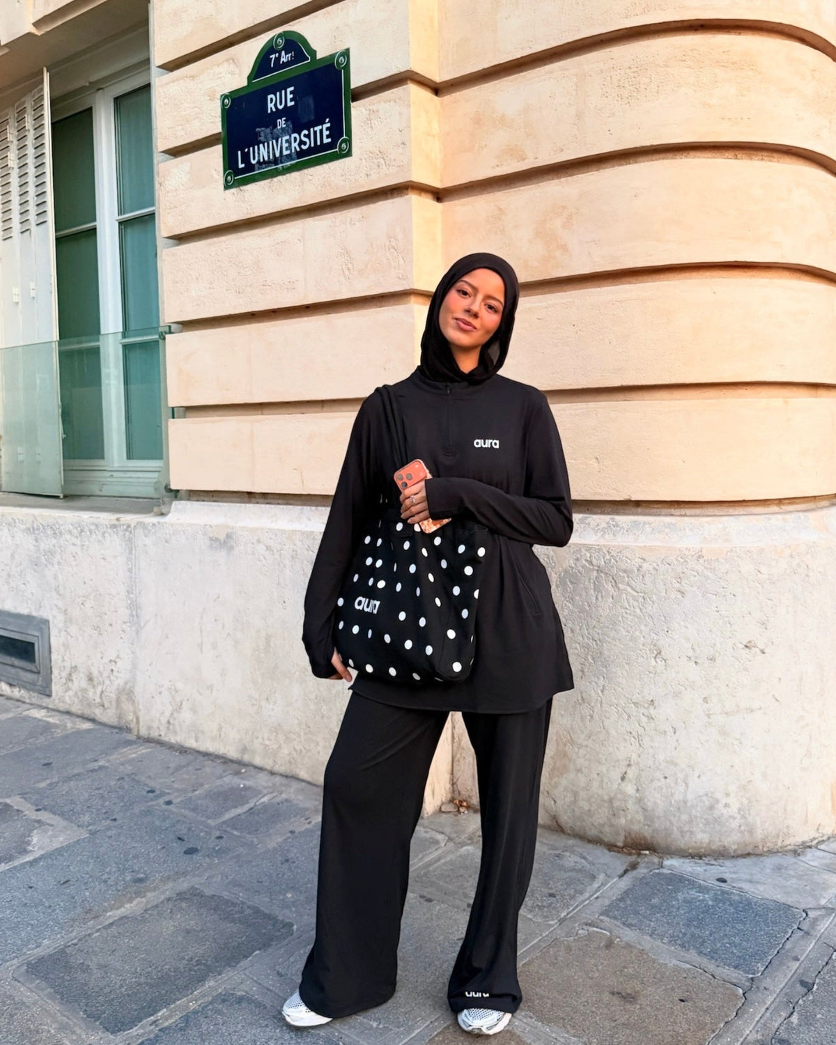 Ensemble Aura Essential I Noir intemporel